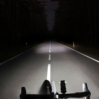 Zestaw lampek rowerowych Wozinsky WSBLB2 przednia (400 lm) USB-C i tylna USB micro - czarny