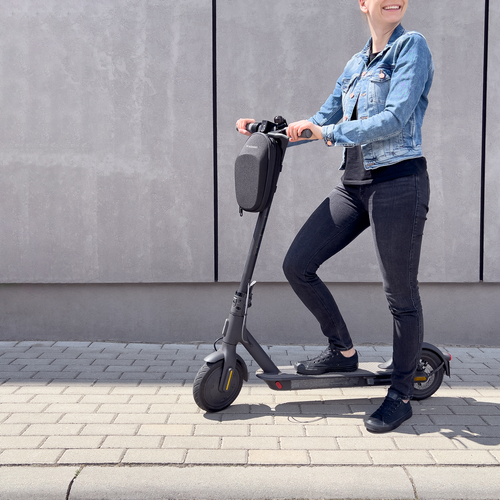 Wozinsky wodoodporna torba na kierownicę hulajnogi torba na hulajnogę 4l czarna (WSB1BK)