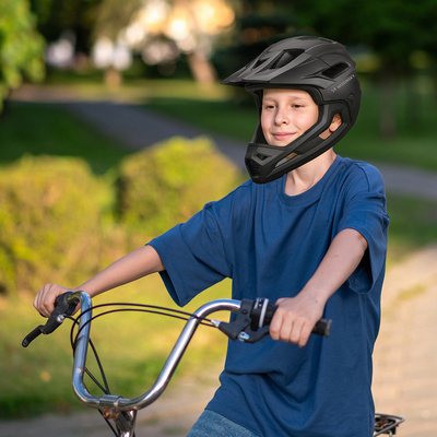 Kask rowerowy fullface Wozinsky z odpinanym daszkiem lekki 57-62 cm - czarny