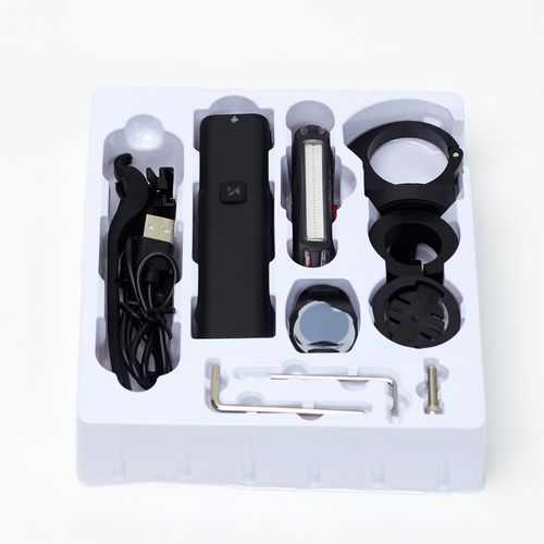 Zestaw lampek rowerowych Wozinsky WSBLB3 przednia (1000 lm) USB-C i tylna USB micro  - czarny